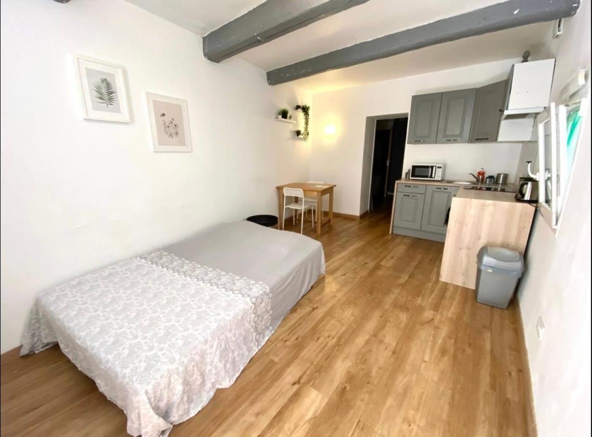 Chez Camille Et David Apartment Sorgues Ngoại thất bức ảnh